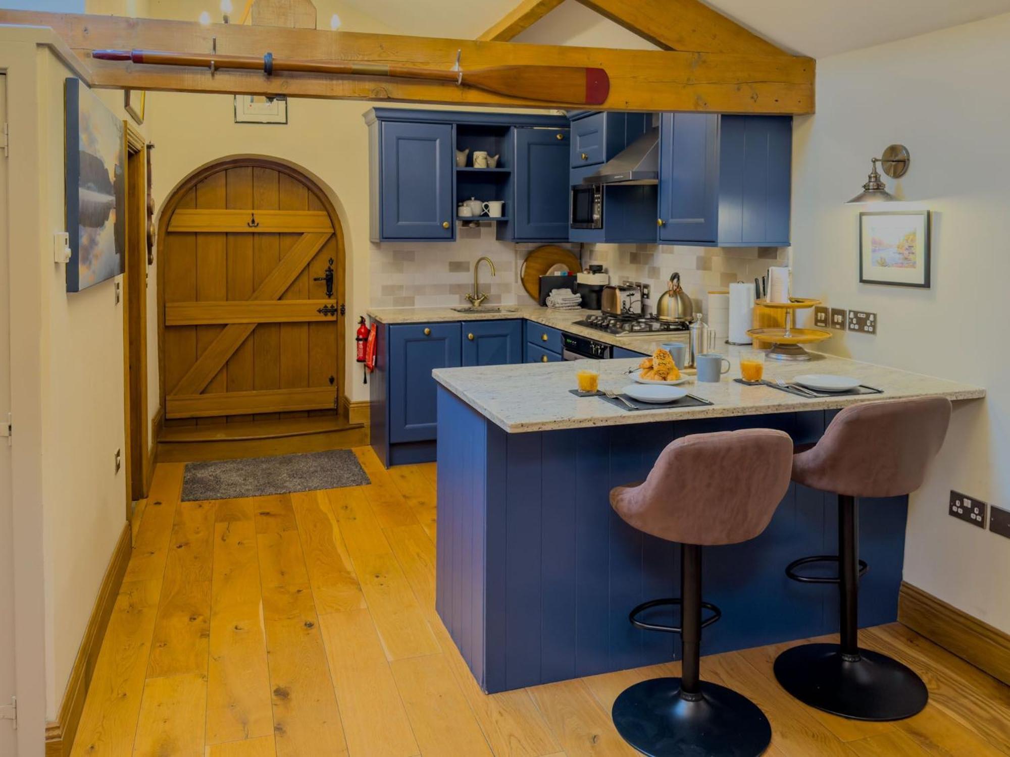 Duke Of Portland Boathouse On The Shore Of Lake Ullswater Ideal For A Romantic Break Pooley Bridge Exterior photo